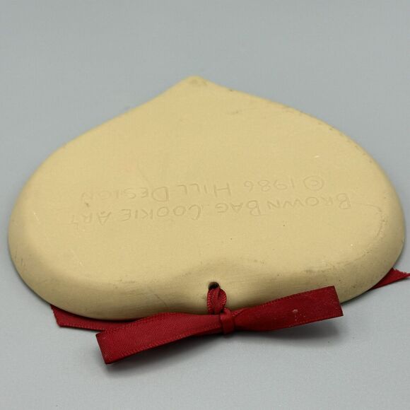Vtg Brown Bag Cookie Art 1986 Heart Shape Tulip Heart Design Cookie Pottery Mold - Picture 7 of 7